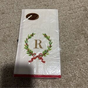 Caspari Christmas Laurel Wreath Monogram Letter R 15 Triple Ply Napkins 33x40